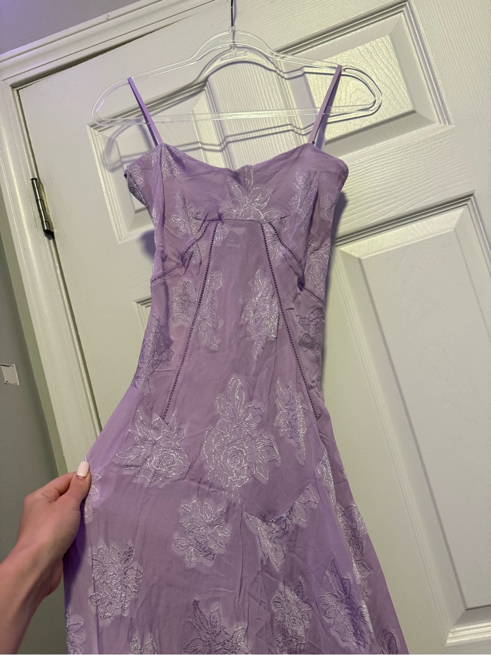 HOUSE OF CB Seren Orchid Floral Lace Back Maxi Dress NWOT - Picture 6 of 8